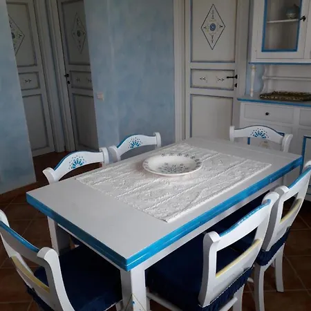 Le Pavoncelle 1 Holiday home *